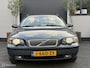 Volvo V70 2.4 T5 200pk|ZO MEE|AIRCO|THAAK|HALFLEER|HISTORY!