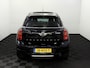 MINI Countryman 1.6 Cooper Chili Panoramadak, Leder, Navi, Parkeersensoren, Cruise control, Lichtmetalen velgen, Stoelverwarming, Clima, A start stop