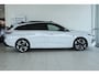 Peugeot 308 SW 1.6 Plug-in Hybrid 195 GT | Adapt. Cruise | Focal Audio | Schuifdak | 360 Camera | Elektr. klep | Keyless | Carplay | Navi | Climate | MATRIX | 18 Inch | Standkachel