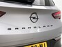 Opel Grandland 1.6 Turbo Plug-In Hybrid Level 4 | 224pk | Navigatie | Camera | Stuurverwarming | Zwarte Velgen | 35.000km! |