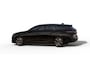 Peugeot 308 Allure | Elektrische parkeerrem | Extra getinte achterste zijruiten en achterruit | ISOFIX-bevestigingspunten voor drie kinderzitjes. Op de passagiersstoel en de buitenste zitplaatsen van de achterbank