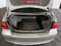BMW 3-Serie 320i High Executive PANO CARPLAY NAVI PSENSOR CRUISE 2 X SLEUTELS