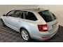 Skoda Octavia Combi 1.6 TDI Ambition AUTOMAAT NAVI PSENSOR CRUISE TREKHAAK 2 X SLEUTELS