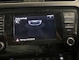 Skoda Octavia Combi 1.6 TDI Ambition AUTOMAAT NAVI PSENSOR CRUISE TREKHAAK 2 X SLEUTELS