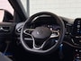 Volkswagen T-Roc 1.5 TSI R-Line |IQ.Lights Camera Virtual Sfeer CarPlay Blackstyle