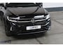 Volkswagen T-Roc 1.5 TSI R-Line |IQ.Lights Camera Virtual Sfeer CarPlay Blackstyle
