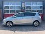 Toyota Verso 1.6 VVT-i, 7 Persoons, Trekhaak, Panoramadak, Parkeersensoren, Dakdragerset, Camera, Cruise, etc...