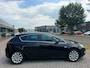 Opel Astra 1.4 Turbo Cosmo, cruise, airco, ingebouwd fietsrek!
