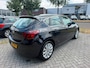 Opel Astra 1.4 Turbo Cosmo, cruise, airco, ingebouwd fietsrek!