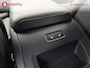 Volvo V60 2.0 B4 Plus Dark 197Pk! Automaat * Vapour Grey | Trekhaak 1.800KG | Adaptive Cruise Control Memory stoelen | Achteruitrijcamera | Apple CarPlay | Stoel/Stuur verwarming