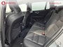 Volvo V60 2.0 B4 Plus Dark 197Pk! Automaat * Vapour Grey | Trekhaak 1.800KG | Adaptive Cruise Control Memory stoelen | Achteruitrijcamera | Apple CarPlay | Stoel/Stuur verwarming