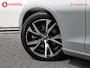 Volvo V60 2.0 B4 Plus Dark 197Pk! Automaat * Vapour Grey | Trekhaak 1.800KG | Adaptive Cruise Control Memory stoelen | Achteruitrijcamera | Apple CarPlay | Stoel/Stuur verwarming
