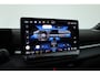 Volkswagen T-Roc 1.5 eTsi R-Line | Pano | IQ Light | Adapt. Cruise | Trekhaak | Camera | Stoel- Stuurverw. | CarPlay |