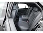 Volkswagen T-Roc 1.5 eTsi R-Line | Pano | IQ Light | Adapt. Cruise | Trekhaak | Camera | Stoel- Stuurverw. | CarPlay |