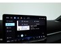 Volkswagen T-Roc 1.5 eTsi R-Line | Pano | IQ Light | Adapt. Cruise | Trekhaak | Camera | Stoel- Stuurverw. | CarPlay |