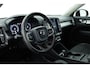 Volvo XC40 1.5 T3 Momentum Pro | RIJKLAAR!! | Cruise Contr. | Trekhaak | Camera | All Season | Apple CarPlay | Navi