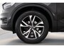 Volvo XC40 1.5 T3 Momentum Pro | RIJKLAAR!! | Cruise Contr. | Trekhaak | Camera | All Season | Apple CarPlay | Navi