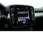 Volvo XC40 1.5 T3 Momentum Pro | RIJKLAAR!! | Cruise Contr. | Trekhaak | Camera | All Season | Apple CarPlay | Navi