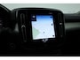 Volvo XC40 1.5 T3 Momentum Pro | RIJKLAAR!! | Cruise Contr. | Trekhaak | Camera | All Season | Apple CarPlay | Navi