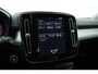 Volvo XC40 1.5 T3 Momentum Pro | RIJKLAAR!! | Cruise Contr. | Trekhaak | Camera | All Season | Apple CarPlay | Navi