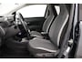 Toyota Aygo 1.0 VVT-i x-joy | Stoelverwarming | Apple Carplay / Android Auto | Clima | Camera | 15 inch | Bluetooth | DAB | Privacy glas