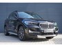 BMW X1 sDrive18i 140pk High Executive X-line | Trekhaak | LED Koplampen | HiFi Audio | Sportstoelen