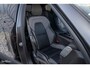 Volvo XC60 2.0 T8 Plug-in hybrid AWD R-Design | Luchtvering | Zwenkbare trekhaak | Panorama dak | Memory | Harman Kardon |