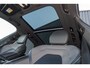 Volvo XC60 2.0 T8 Plug-in hybrid AWD R-Design | Luchtvering | Zwenkbare trekhaak | Panorama dak | Memory | Harman Kardon |