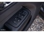 Volvo XC60 2.0 T8 Plug-in hybrid AWD R-Design | Luchtvering | Zwenkbare trekhaak | Panorama dak | Memory | Harman Kardon |