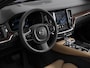 Volvo V60 2.0 T6 Plug-in hybrid AWD Ultra Dark | Achterbank verwarmd | Achteruitrijcamera | Apple Carplay/Android Auto|telefoonintegratie premium