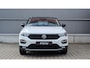 Volkswagen T-Roc 1.5 TSI 150pk DSG Style Business Trekhaak | App Connect | Camera