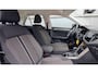 Volkswagen T-Roc 1.5 TSI 150pk DSG Style Business Trekhaak | App Connect | Camera