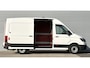 Volkswagen Crafter 35 2.0 TDI L2H2 Bus met laadklep Dhollandia