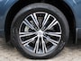 Volvo XC60 2.0 B5 Inscription Automaat / Panoramadak / Massage voorstoelen / Trekhaak / Luchtvering / Gelaagde ramen / Head-up Display / Alarm klasse 3