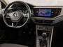 Volkswagen Polo 1.0 TSI Sportline (APPLE CARPLAY, GROOT NAVI, CLIMATE, PARKEERSENSOREN, SPORTSTOELEN, MODE KNOP, ADAPTIVE CRUISE, NIEUWSTAAT)