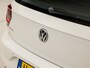 Volkswagen Polo 1.0 TSI Sportline (APPLE CARPLAY, GROOT NAVI, CLIMATE, PARKEERSENSOREN, SPORTSTOELEN, MODE KNOP, ADAPTIVE CRUISE, NIEUWSTAAT)