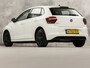 Volkswagen Polo 1.0 TSI Sportline (APPLE CARPLAY, GROOT NAVI, CLIMATE, PARKEERSENSOREN, SPORTSTOELEN, MODE KNOP, ADAPTIVE CRUISE, NIEUWSTAAT)