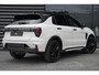 Lynk & Co 01 1.5 More | 360 Graden camera | Actieve LED Koplampen | Schuif-/Kanteldak | Premium Audio By Harman Kardon | Sfeerverlichting | Dodehoekassistent | Adaptieve Cruise Control | Stuurverwarming | Stoelverwarming | Bestuurdersstoel met geheugen | Getint glas | Elektrisch bedienbare achterklep | Draadloos telefoonoplader