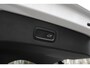 Lynk & Co 01 1.5 More | 360 Graden camera | Actieve LED Koplampen | Schuif-/Kanteldak | Premium Audio By Harman Kardon | Sfeerverlichting | Dodehoekassistent | Adaptieve Cruise Control | Stuurverwarming | Stoelverwarming | Bestuurdersstoel met geheugen | Getint glas | Elektrisch bedienbare achterklep | Draadloos telefoonoplader