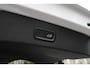 Lynk & Co 01 1.5 More | 360 Graden camera | Actieve LED Koplampen | Schuif-/Kanteldak | Premium Audio By Harman Kardon | Sfeerverlichting | Dodehoekassistent | Adaptieve Cruise Control | Stuurverwarming | Stoelverwarming | Bestuurdersstoel met geheugen | Getint glas | Elektrisch bedienbare achterklep | Draadloos telefoonoplader