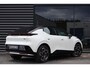 Lynk & Co 02 Core 66 kWh | 1600KG Trekgewicht | Stoelverwarming | Apple CarPlay | Android Auto | Achteruitrijcamera | Panoramadak | Elektrische Achterklep | Keyles Entry | Regensensor |