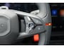 Lynk & Co 02 Core 66 kWh | 1600KG Trekgewicht | Stoelverwarming | Apple CarPlay | Android Auto | Achteruitrijcamera | Panoramadak | Elektrische Achterklep | Keyles Entry | Regensensor |