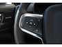 Volvo EX40 Single Motor Extended Range Ultra Europa 82 kWh | Panoramadak | Premium audio by Harman Kardon | Verwarmbare voorstoelen en achterbank | Stuurwiel verwarmd | Apple Carplay/Android Auto | 19 inch lichtmetalen velgen| 360 graden camera | Extra getint glas achterportieren en bagageruimte |