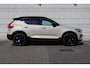 Volvo EX40 Single Motor Extended Range Ultra Europa 82 kWh | Panoramadak | Premium audio by Harman Kardon | Verwarmbare voorstoelen en achterbank | Stuurwiel verwarmd | Apple Carplay/Android Auto | 19 inch lichtmetalen velgen| 360 graden camera | Extra getint glas achterportieren en bagageruimte |