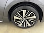 Toyota Corolla Touring Sports Hybrid 140 Dynamic | Apple Carplay / Android Auto | Stoelverwarming | Parkeersensoren voor/achter | Adaptive Cruise | Keyless | Clima | Camera | Full LED | 17 inch