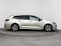 Toyota Corolla Touring Sports Hybrid 140 Dynamic | Apple Carplay / Android Auto | Stoelverwarming | Parkeersensoren voor/achter | Adaptive Cruise | Keyless | Clima | Camera | Full LED | 17 inch | ALL SEASON