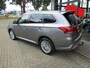 Mitsubishi Outlander 2.4 PHEV Instyle Edition | 4WD | AUTOMAAT | 240 PK | TREKHAAK | 1.500 KG TREKGEWICHT | DEALER ONDERHOUDEN |