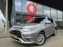 Mitsubishi Outlander 2.4 PHEV Instyle Edition | 4WD | AUTOMAAT | 240 PK | TREKHAAK | 1.500 KG TREKGEWICHT | DEALER ONDERHOUDEN |