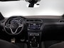 Volkswagen Tiguan 1.5 TSI R-Line Business 150 pk Automaat (DSG) | Navigatie | Panoramadak | Parkeersensoren (Park assist) | Achteruitrijcamera | Head-up display | R-Line |