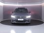 Volkswagen Tiguan 1.5 TSI R-Line Business 150 pk Automaat (DSG) | Navigatie | Panoramadak | Parkeersensoren (Park assist) | Achteruitrijcamera | Head-up display | R-Line |